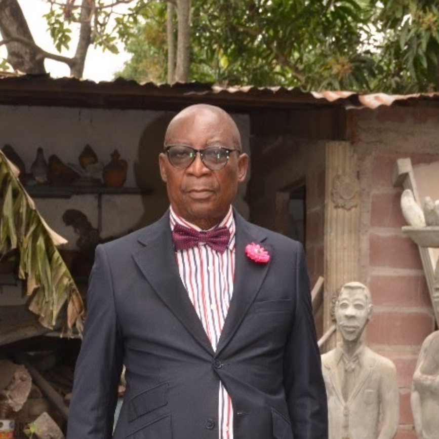 Fulgence Miakakela
